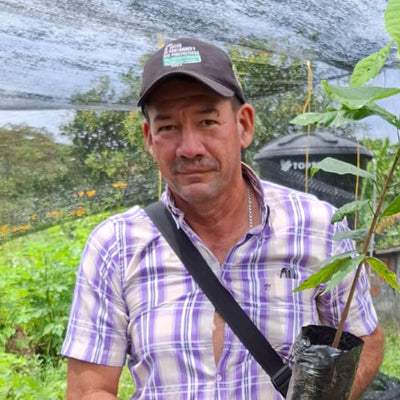 CARLOS BETANCUR